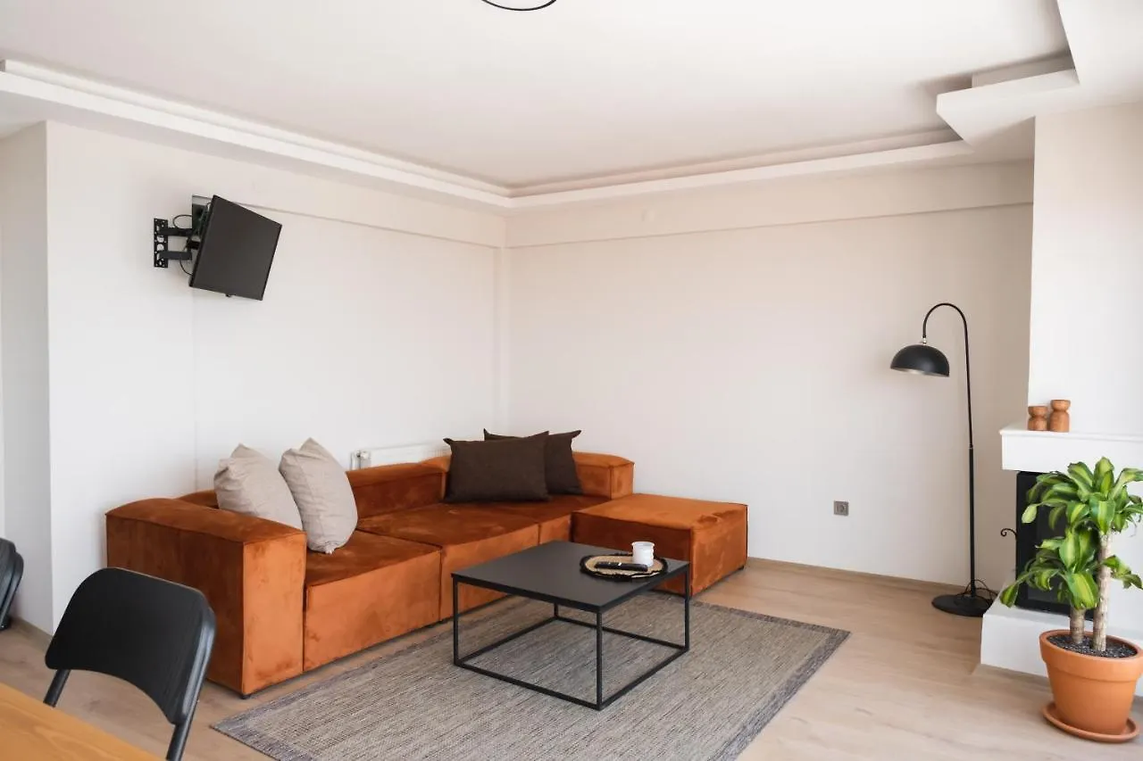Near The Historical Elevator With A Sea View Apartment Izmir